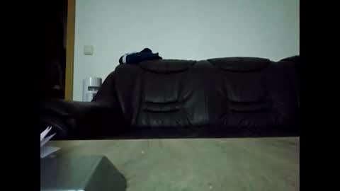 Snapshot of kryptoni18435 chatting on 12-04-25, 12:47 Tommy online show from 12-04-25, 12:47