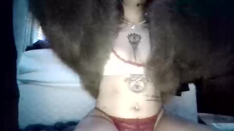 krystaldrippy online show from 12-17-25, 03:45