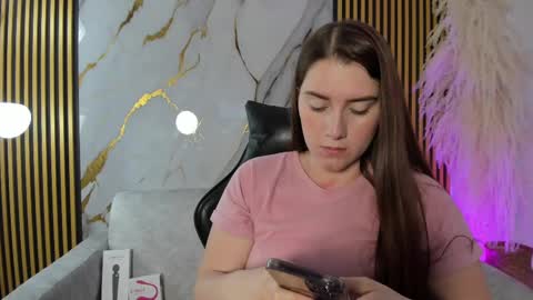 Krystal online show from 09-14-25, 08:08