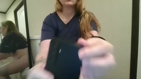 Krystal online show from 03-03-25, 01:53