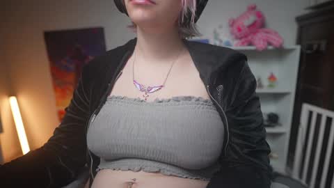 Snapshot of krystalsyxx chatting on 02-02-25, 11:11 Krystal Syx online show from 02-02-25, 11:11