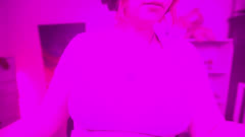 Snapshot of krystalsyxx chatting on 12-14-25, 12:05 Krystal Syx online show from 12-14-25, 12:05