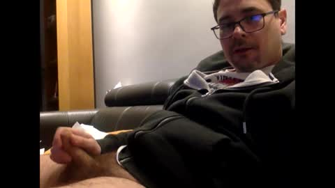 Snapshot of krzysztof1977 chatting on 02-02-25, 10:17 krzysztof1977 online show from 02-02-25, 10:17