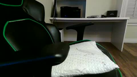 Kevin online show from 01-02-25, 07:23