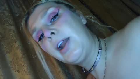 Annika  MTF ts post -op online show from 02-03-25, 02:13