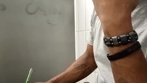 Snapshot of kumnice chatting on 11-25-25, 04:51 kumnice online show from 11-25-25, 04:51