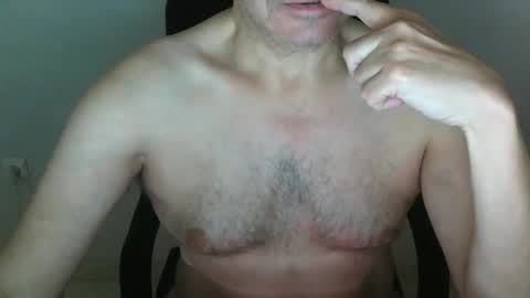 Snapshot of kumonit chatting on 12-20-25, 06:15 kumon online show from 12-20-25, 06:15