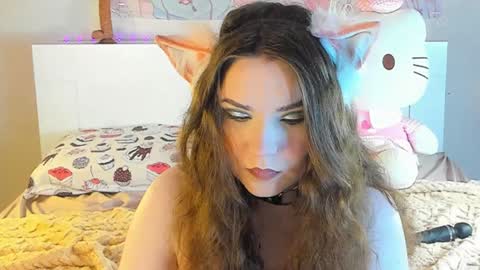 Snapshot of kuraii_ chatting on 01-19-25, 07:04 Anna online show from 01-19-25, 07:04