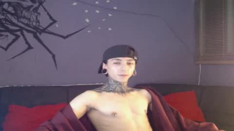 kuregari_xs online show from 11-05-25, 10:43