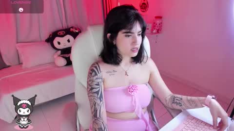   online show from 12-03-25, 02:08