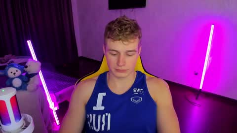 kurt_hanssen online show from 12-03-24, 04:28