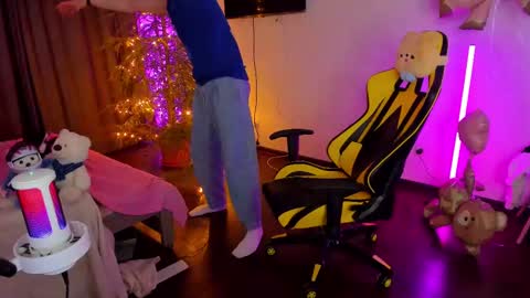 kurt_hanssen online show from 02-14-25, 05:03