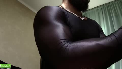 Snapshot of kurt_stone1 chatting on 11-08-25, 08:07 kurt_stone1 online show from 11-08-25, 08:07