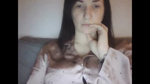 Snapshot of kusia032132 chatting on 02-11-25, 09:03 kusia032132 online show from 02-11-25, 09:03