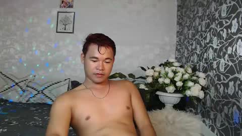 kuyakuysdaks21 online show from 05-10-26, 09:14