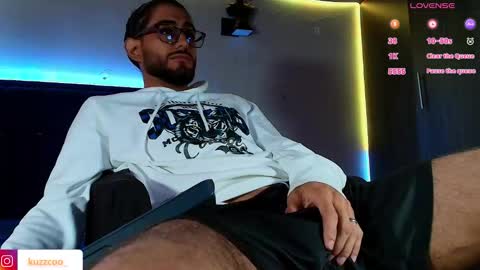 Snapshot of kuzzcoo chatting on 03-06-26, 12:12 kuzzcoo online show from 03-06-26, 12:12