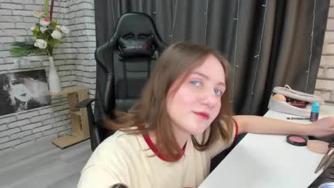 Kvetachka Thu-Sun 0900am-1500pmGTM2 online show from 03-02-25, 04:07