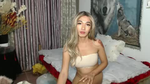 Kween online show from 01-18-25, 06:21