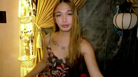 Kween online show from 10-12-25, 03:49