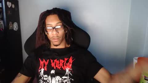 Snapshot of kwonder78 chatting on 03-04-26, 10:27 kwonder78 online show from 03-04-26, 10:27