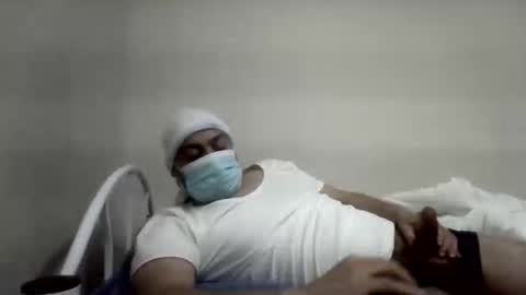 Snapshot of kwt8933 chatting on 05-13-26, 10:38 khalid 89 online show from 05-13-26, 10:38