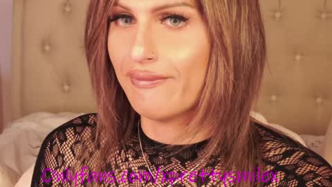 Snapshot of kxaxmichelle chatting on 12-10-24, 02:05 Kick online show from 12-10-24, 02:05