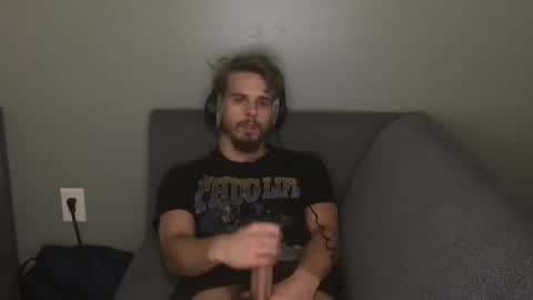 Snapshot of kxng222 chatting on 10-19-25, 08:15 kxng222 online show from 10-19-25, 08:15