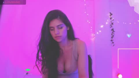     online show from 05-13-26, 07:33