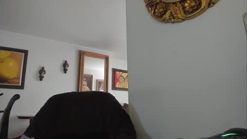 Snapshot of kyhara chatting on 03-03-25, 06:12 kyhara online show from 03-03-25, 06:12