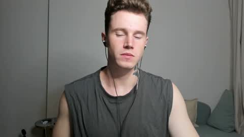 Kyle online show from 12-21-24, 07:27