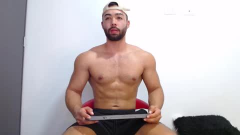 Snapshot of kyle_collinz chatting on 01-24-25, 06:35 Kyle collinz online show from 01-24-25, 06:35