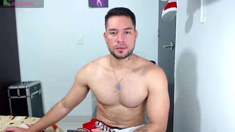 Kyle Wilson   Follow me online show from 03-01-25, 04:15