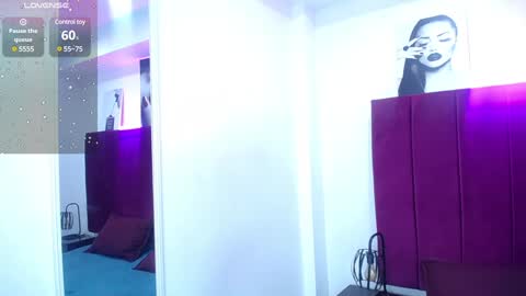 Kylee28 online show from 02-06-25, 08:23