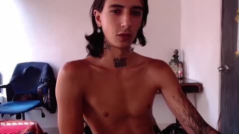 kyleer77 online show from 03-10-25, 04:57