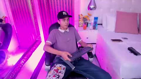 Kyle online show from 06-28-26, 04:07