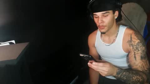 Snapshot of kylewhitedgs chatting on 12-06-24, 04:03 KyleWhiteDGS online show from 12-06-24, 04:03