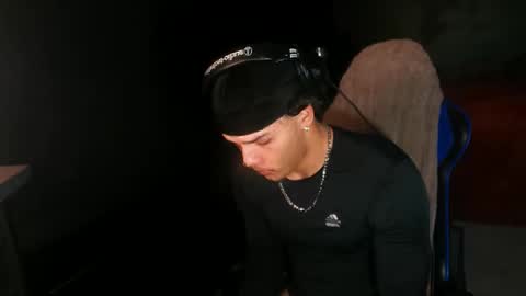 Snapshot of kylewhitedgs chatting on 12-15-24, 03:24 KyleWhiteDGS online show from 12-15-24, 03:24