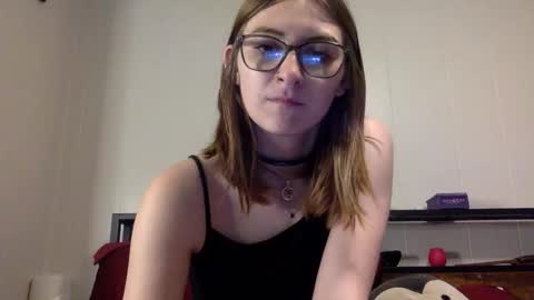 Snapshot of kylianna chatting on 06-04-26, 12:05 Kylianna online show from 06-04-26, 12:05