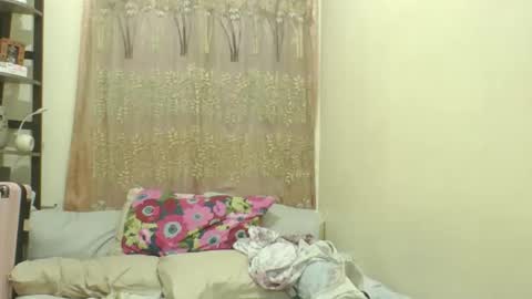 its me KYLIE online show from 12-14-25, 07:25