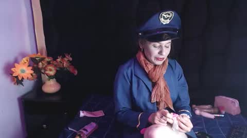 kylie_bloom online show from 11-14-25, 10:07