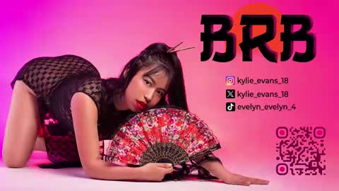 Snapshot of kylie_evans_18 chatting on 03-02-25, 10:14 Kylie online show from 03-02-25, 10:14