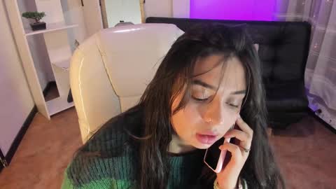 kylie online show from 03-11-25, 01:34