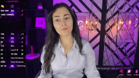 Kylie online show from 02-17-25, 01:21