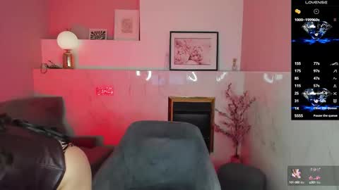 Kylie online show from 10-04-25, 05:38