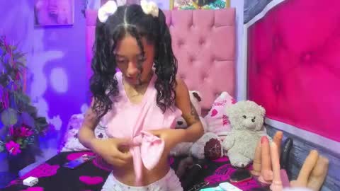  KYLIE online show from 11-04-25, 04:22