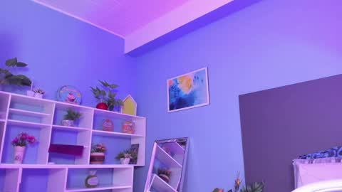 Kylie Reyes  online show from 01-22-25, 10:15