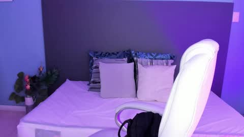 Kylie Reyes  online show from 01-24-25, 07:18