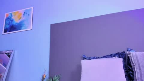 Kylie Reyes  online show from 01-25-25, 10:39