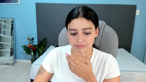 Kylie Reyes  online show from 09-19-25, 07:25