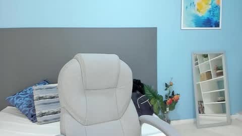 Kylie Reyes  online show from 10-08-25, 07:33